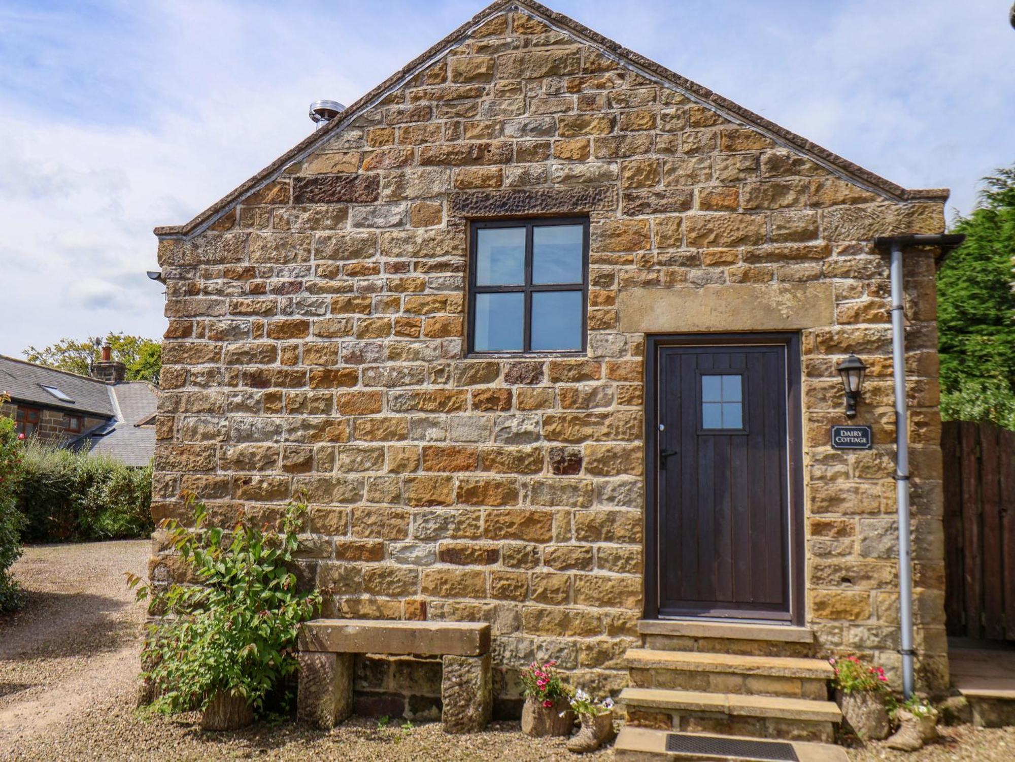Staintondale Dairy Cottage מראה חיצוני תמונה