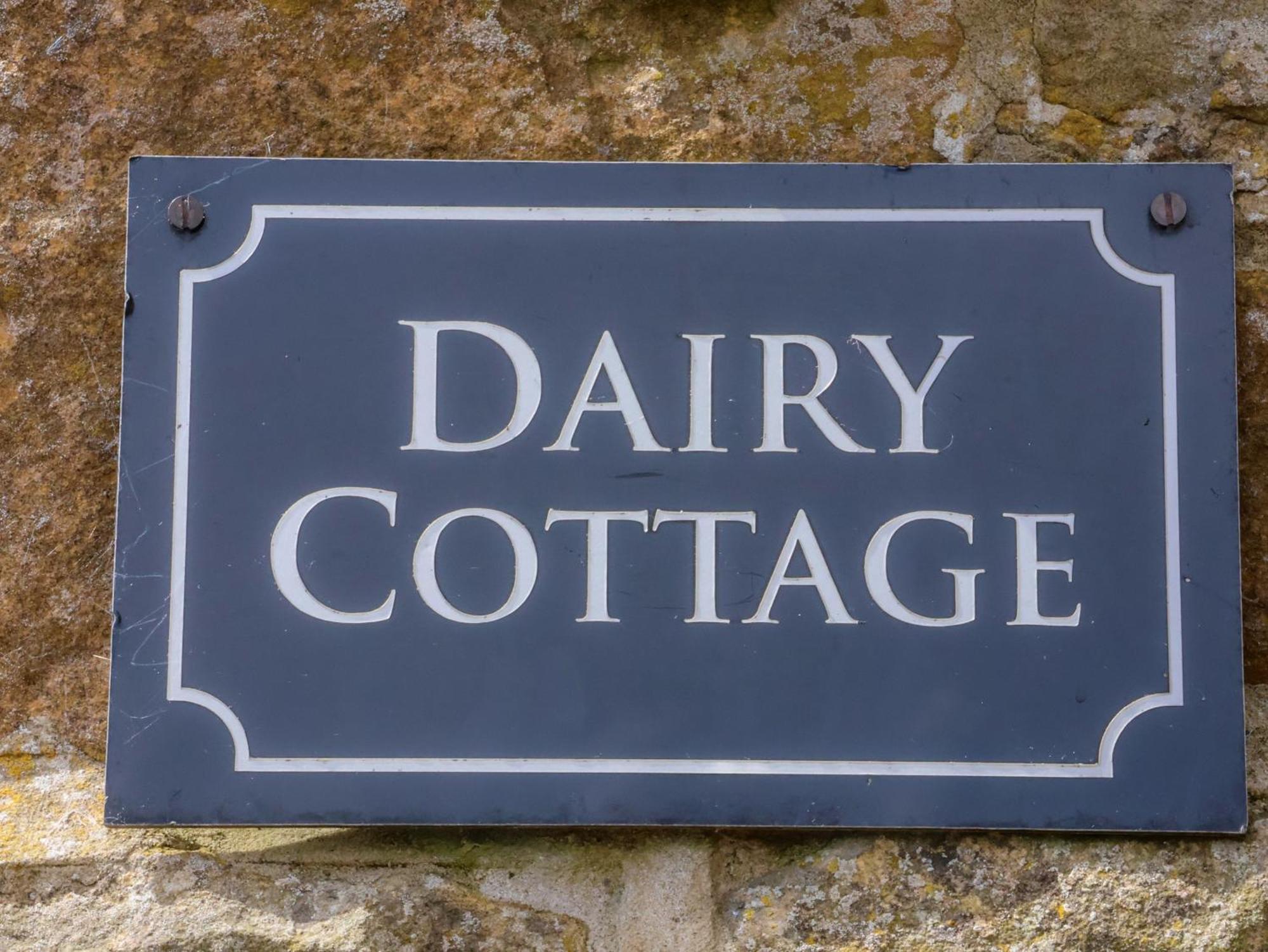 Staintondale Dairy Cottage מראה חיצוני תמונה